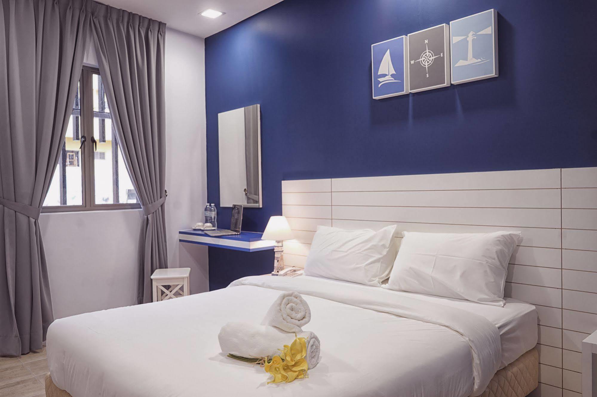 Lighthouse Hotel & Shortstay @ Damansara Uptown Petaling Jaya Exterior photo