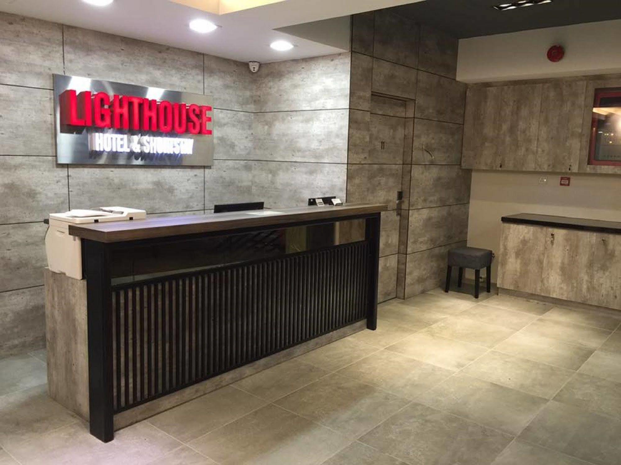 Lighthouse Hotel & Shortstay @ Damansara Uptown Petaling Jaya Exterior photo