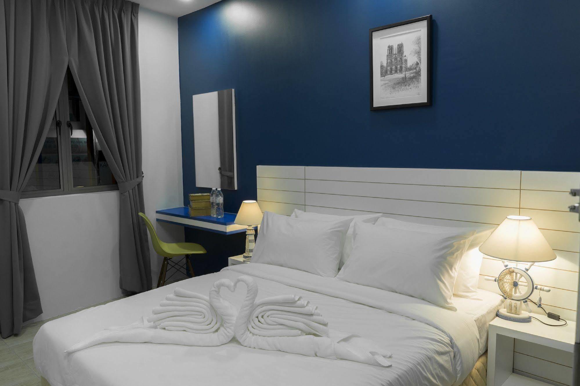 Lighthouse Hotel & Shortstay @ Damansara Uptown Petaling Jaya Exterior photo